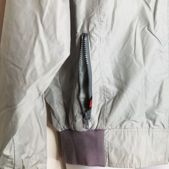 Vintage Honda Racing Windbreaker *send offers* - Picture 9 of 16